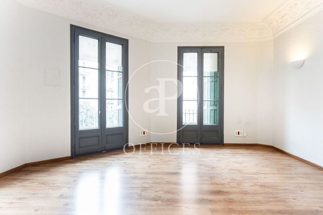 Foto 2 de Oficina en venda a Vila de Gràcia de 253 m²