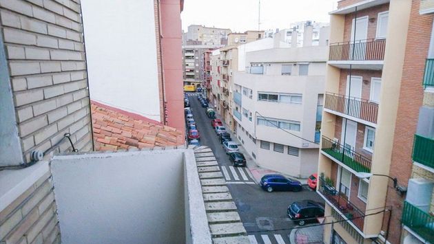 Foto 2 de Venta de piso en calle De Berenguer de Bardají de 3 habitaciones con balcón