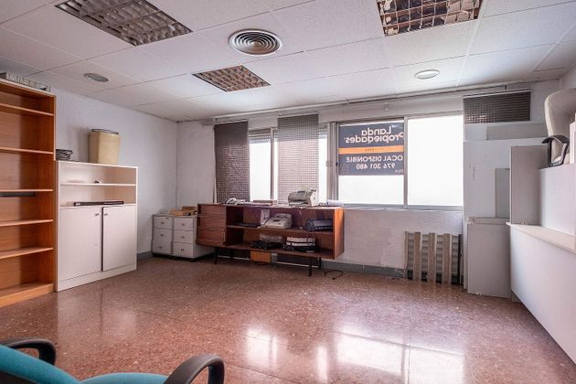 Foto 2 de Oficina en lloguer a calle De Desiderio Escosura amb calefacció i ascensor