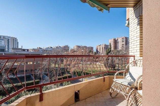 Foto 2 de Pis en venda a avenida De Juan Pablo II de 2 habitacions amb terrassa i balcó