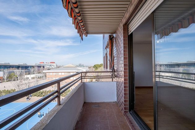Foto 2 de Pis en venda a calle Andador Pilar Cuartero de 3 habitacions amb terrassa i garatge