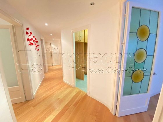 Foto 2 de Piso en venta en Centre - Sabadell de 5 habitaciones con calefacción y ascensor