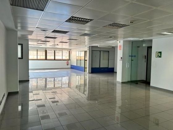 Foto 1 de Alquiler de oficina en rambla de 180 m²