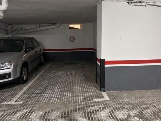Foto 2 de Venta de garaje en calle Del Pare Rodés de 12 m²