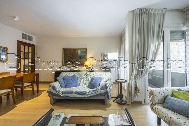 Foto 2 de Pis en venda a Centre - Sabadell de 4 habitacions amb terrassa i balcó