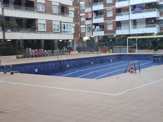 Foto 2 de Piso en venta en Calella de 2 habitaciones con terraza y piscina