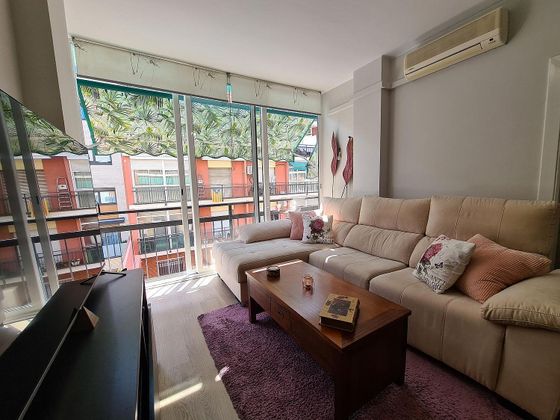 Foto 2 de Pis en venda a La Bordeta de 2 habitacions amb balcó i aire acondicionat