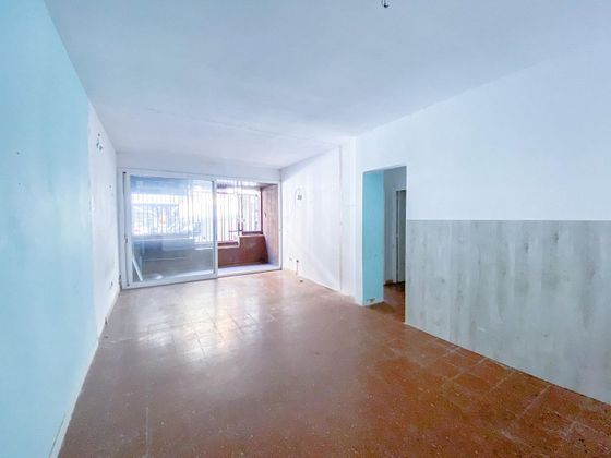 Foto 1 de Piso en venta en Centre - Badalona de 4 habitaciones con terraza y balcón