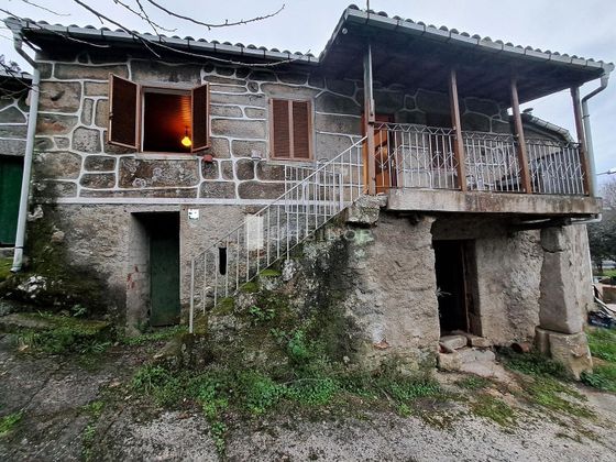 Foto 1 de Casa rural en venda a Pereiro de Aguiar (O) de 3 habitacions amb jardí i balcó