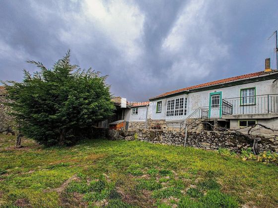 Foto 2 de Xalet en venda a Teixeira (A) de 4 habitacions amb terrassa i jardí
