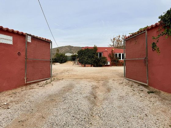 Foto 1 de Casa rural en venda a Pinos de Alhaurín - Periferia de 2 habitacions amb terrassa i jardí