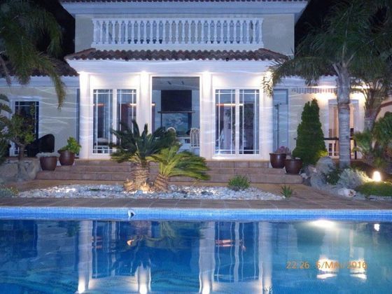 Foto 2 de Xalet en venda a Casalot de 7 habitacions amb terrassa i piscina