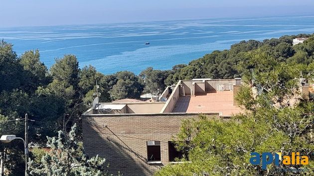 Foto 1 de Xalet en venda a Cap Salou de 6 habitacions amb terrassa i piscina