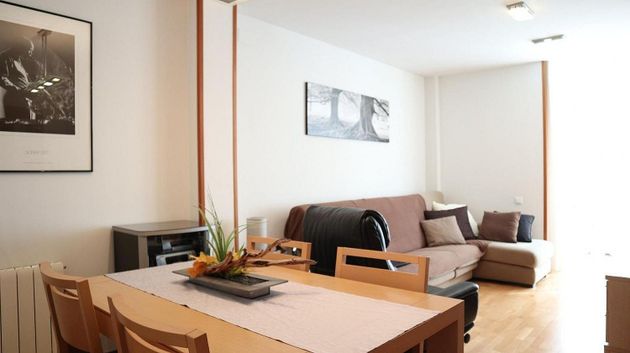 Foto 2 de Pis en venda a La Prosperitat de 3 habitacions amb terrassa i aire acondicionat