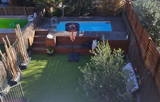 Foto 1 de Casa en venda a Santa Coloma de Farners de 4 habitacions amb terrassa i piscina