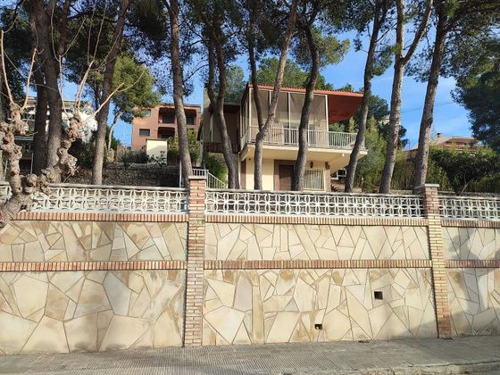 Foto 2 de Xalet en venda a Les Brises de Calafell - Segur de Dalt de 4 habitacions amb terrassa i jardí