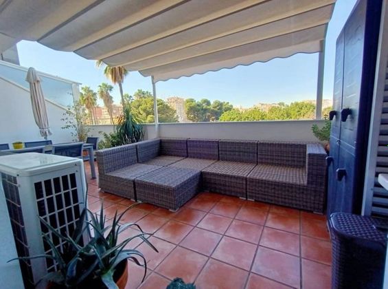Foto 1 de Pis en venda a El Grao de 3 habitacions amb terrassa i piscina