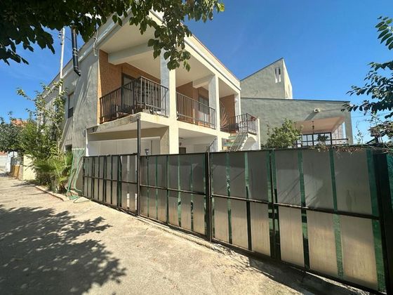 Foto 1 de Chalet en venta en Playa de Almazora-Ben Afeli de 4 habitaciones con terraza y piscina