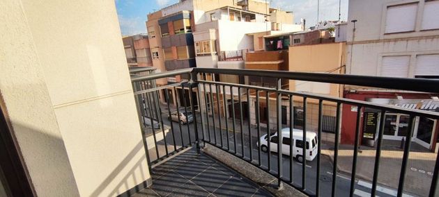 Foto 2 de Alquiler de piso en Nules de 3 habitaciones con balcón y ascensor