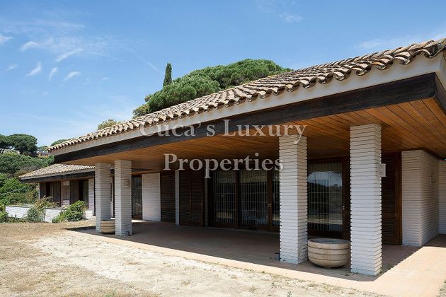 Foto 2 de Venta de chalet en Sant Andreu de Llavaneres de 9 habitaciones con terraza y piscina