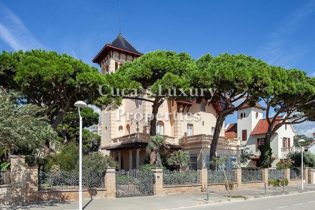 Foto 1 de Xalet en lloguer a Sant Vicenç de Montalt de 11 habitacions amb terrassa i piscina