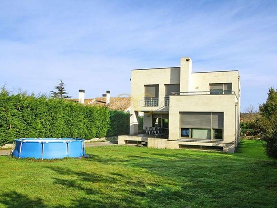 Foto 2 de Xalet en venda a Somio de 5 habitacions amb terrassa i piscina
