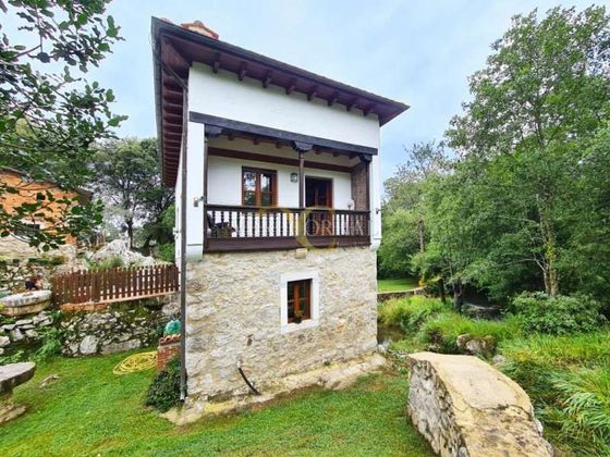 Foto 2 de Xalet en venda a Ribadesella de 3 habitacions amb terrassa i garatge