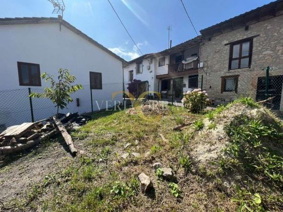 Foto 1 de Casa adossada en venda a Vidiago-Pendueles-Tresgrandas de 2 habitacions amb garatge i jardí