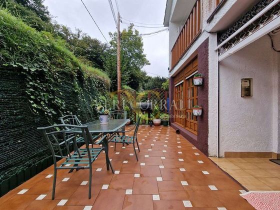 Foto 2 de Venta de casa adosada en Pría-Nueva-Hontoria-Naves de 5 habitaciones con terraza y garaje