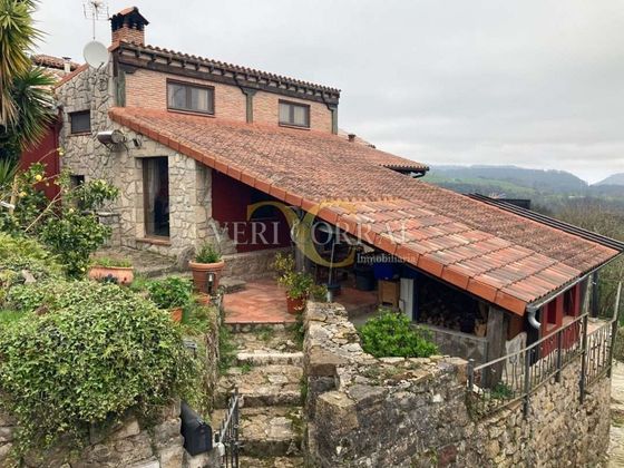 Foto 1 de Chalet en venta en Val de San Vicente de 2 habitaciones con terraza y jardín