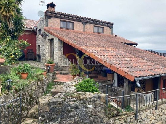 Foto 2 de Chalet en venta en Val de San Vicente de 2 habitaciones con terraza y jardín