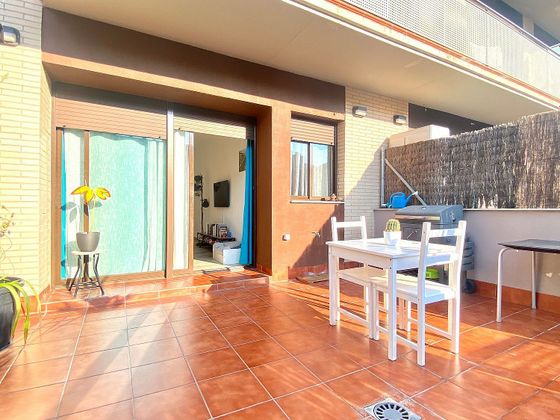 Foto 2 de Piso en venta en Montserrat - Torre-Sana - Vilardell de 2 habitaciones con terraza y piscina