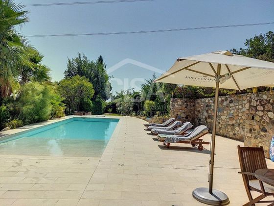 Foto 1 de Casa rural en venda a calle De Baix de 10 habitacions amb terrassa i piscina