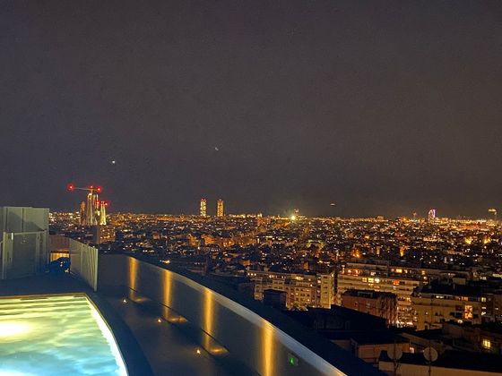 Foto 1 de Dúplex en venda a avenida Del Coll del Portell de 4 habitacions amb terrassa i piscina