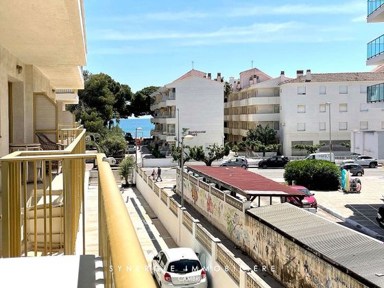 Foto 1 de Venta de piso en Vilafortuny - Cap de Sant Pere de 1 habitación con terraza y aire acondicionado