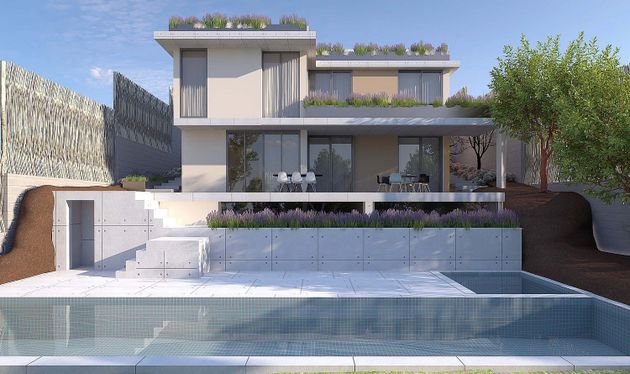 Foto 2 de Chalet en venta en La Mora de 4 habitaciones con terraza y piscina