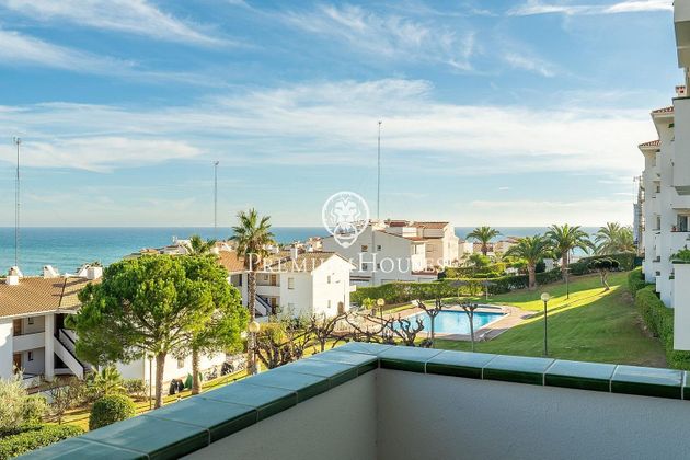 Foto 1 de Pis en venda a Aiguadolç - Sant Sebastià de 3 habitacions amb terrassa i piscina