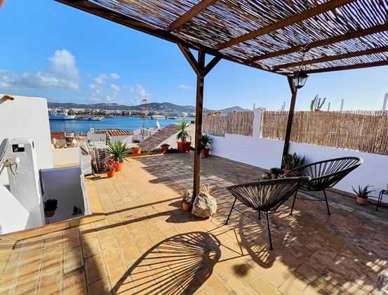 Foto 2 de Pis en venda a Dalt de la Vila - La Marina de 2 habitacions amb terrassa i aire acondicionat