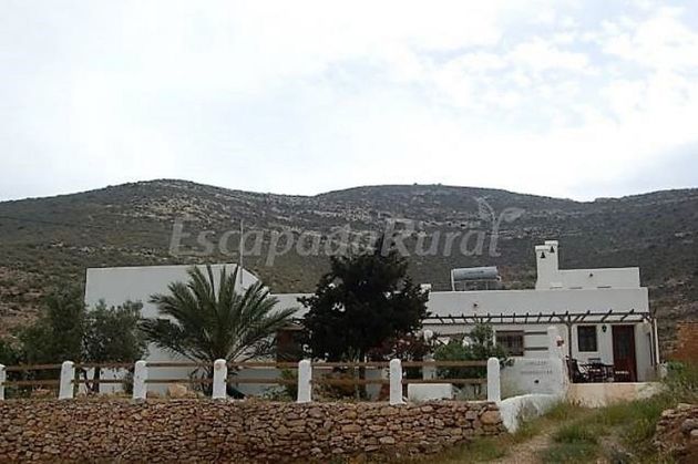 Foto 1 de Casa en venda a Pozo de los Frailes - Presillas - Albaricoques de 8 habitacions amb terrassa i jardí