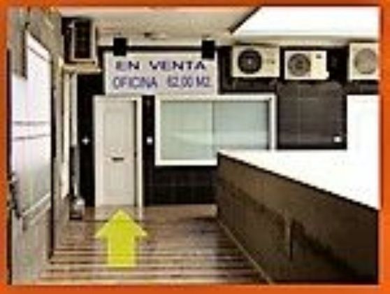 Foto 1 de Oficina en lloguer a Barrio Alto - San Félix - Oliveros - Altamira de 67 m²