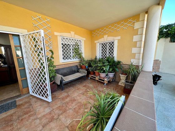 Foto 1 de Chalet en venta en La Cañada-Costacabana-Loma Cabrera-El Alquián de 4 habitaciones con terraza y piscina