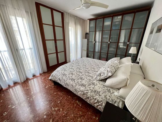 Foto 1 de Pis en venda a Centro - Almería de 4 habitacions amb garatge i balcó