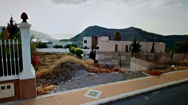 Foto 1 de Venta de terreno en calle Los Naranjos de 564 m²