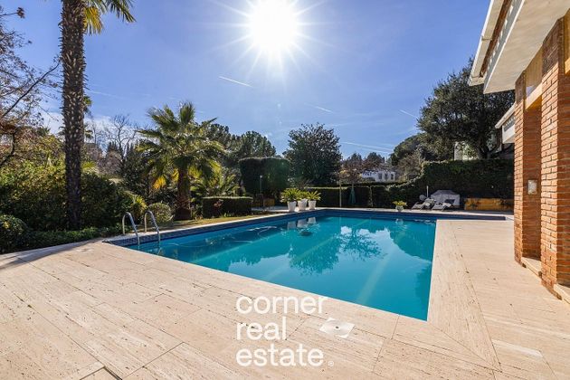 Foto 1 de Chalet en venta en Bellaterra de 4 habitaciones con terraza y piscina