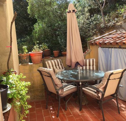 Foto 1 de Xalet en venda a calle Flors de 5 habitacions amb terrassa i jardí