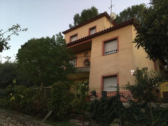 Foto 2 de Xalet en venda a calle Flors de 5 habitacions amb terrassa i jardí