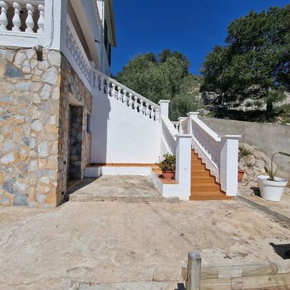 Foto 2 de Xalet en venda a Castellet i la Gornal de 3 habitacions amb terrassa i garatge
