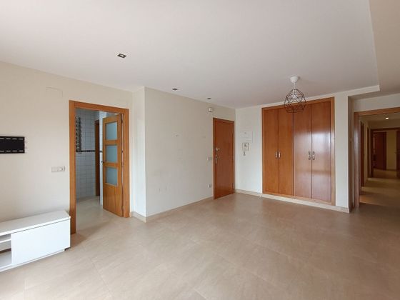 Foto 1 de Venta de piso en Benifaió de 3 habitaciones con terraza y aire acondicionado