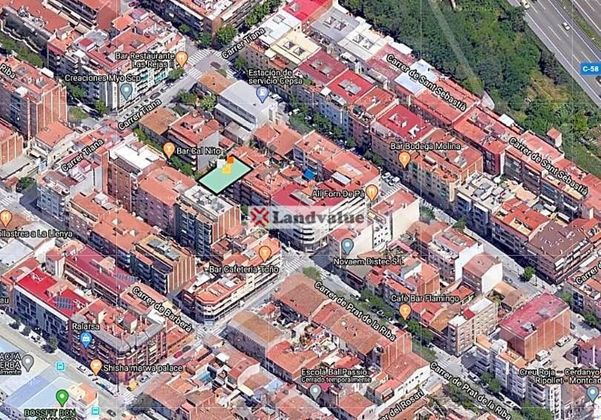 Foto 2 de Venta de terreno en calle De Prat de la Riba de 205 m²