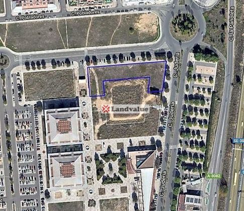 Foto 1 de Venta de terreno en calle Reconquista de 2928 m²